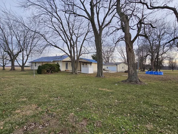$207,500 | 793 County Road 635, Wayne City, IL 62895