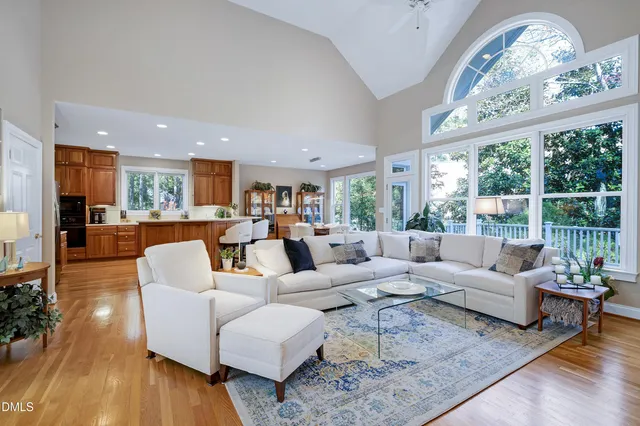 $755,000 | 81008 Alexander, Chapel Hill, NC 27517