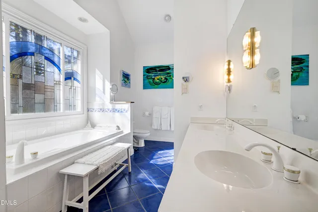 $755,000 | 81008 Alexander, Chapel Hill, NC 27517