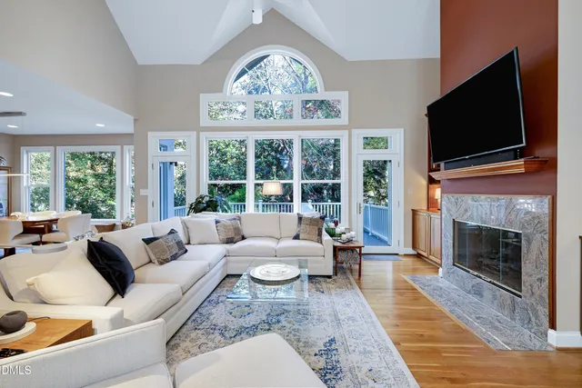 $755,000 | 81008 Alexander, Chapel Hill, NC 27517