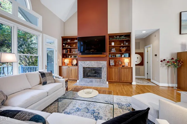 $755,000 | 81008 Alexander, Chapel Hill, NC 27517