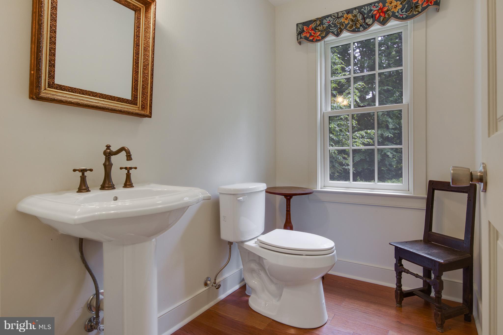 191 Middleneck Road Warwick, MD 21912 - Photo 20 of 30 1st Floor Powder Room
