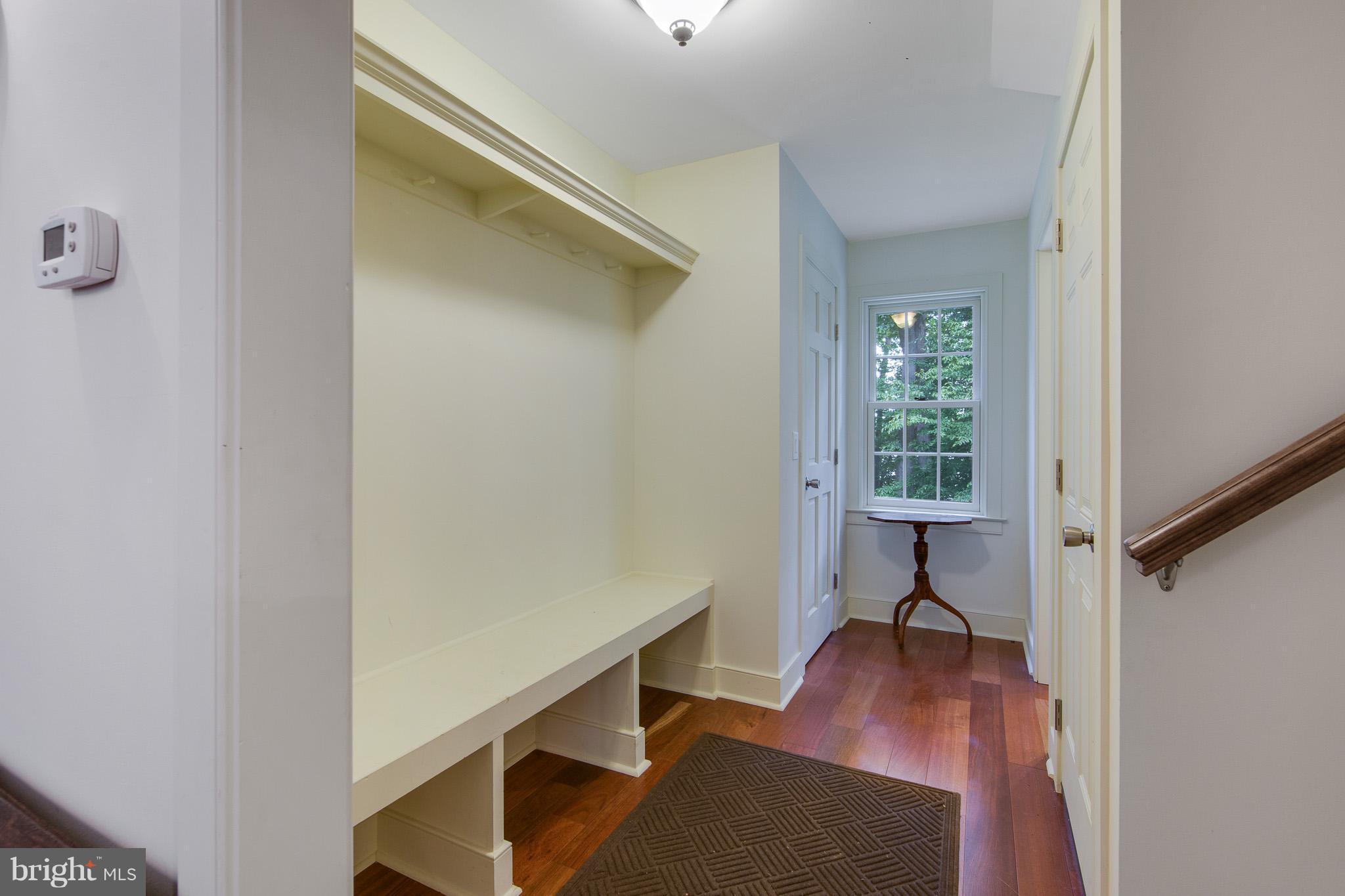 191 Middleneck Road Warwick, MD 21912 - Photo 21 of 30 1st floor Hall with bench and hooks for coats
