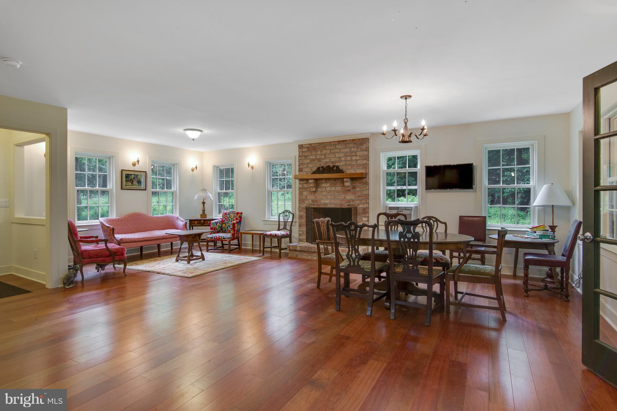 191 Middleneck Road Warwick, MD 21912 - Photo 28 of 30 Living/Dining Areas with brick fireplace