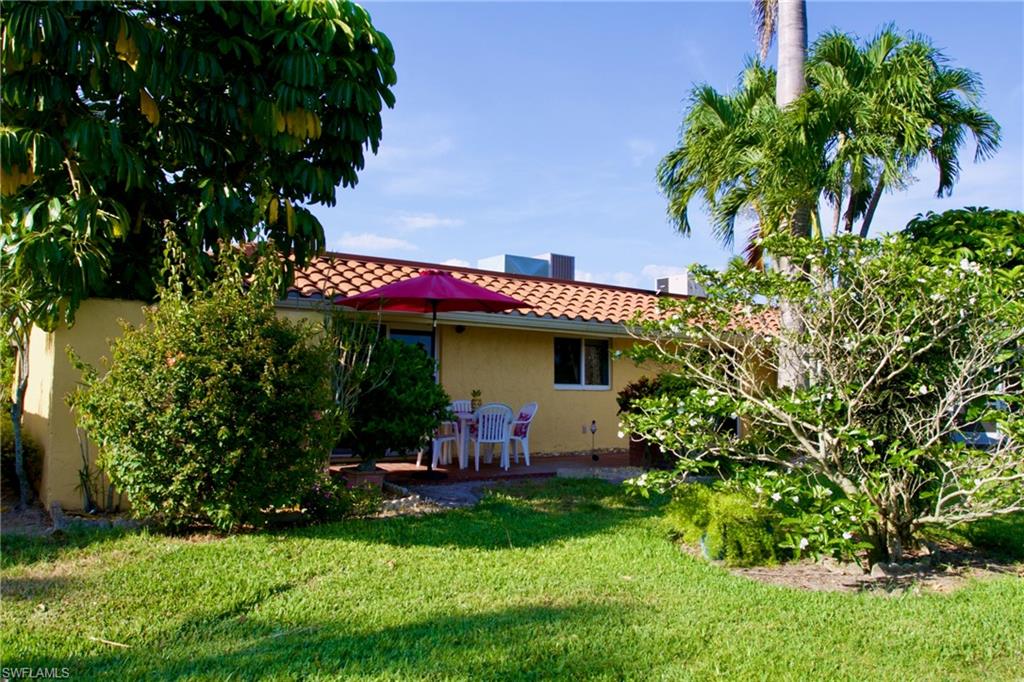 116 Harrison Road, Unit N2 Naples, FL 34112 - Photo 11 of 24 Lanai