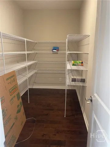 $3,000 | 90 Telford Street, Savannah, GA 31407