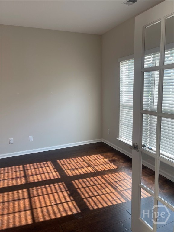 90 Telford Street Savannah, GA 31407 - Photo 5 of 31