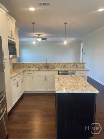 $3,000 | 90 Telford Street, Savannah, GA 31407