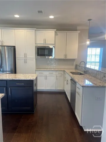 $3,000 | 90 Telford Street, Savannah, GA 31407