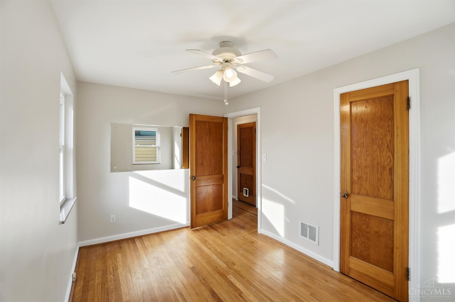 4413 Hunt Road Blue Ash, OH 45242 - Photo 22 of 53