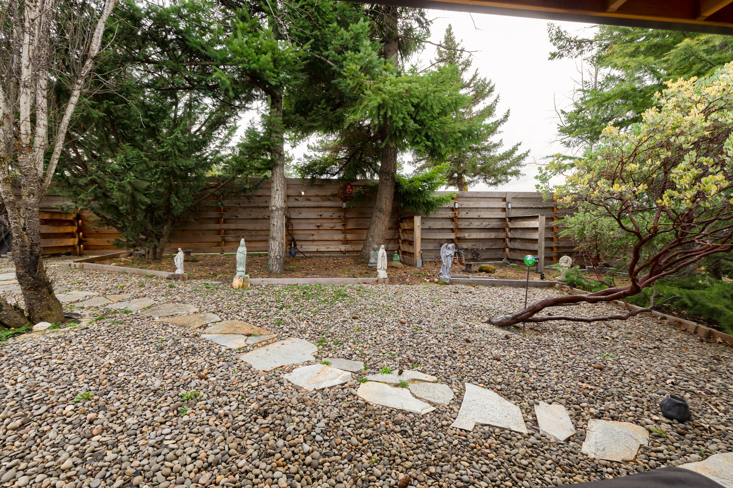 4025 Pioneer Road Medford, OR 97501 - Photo 46 of 56 ApxPR(64)