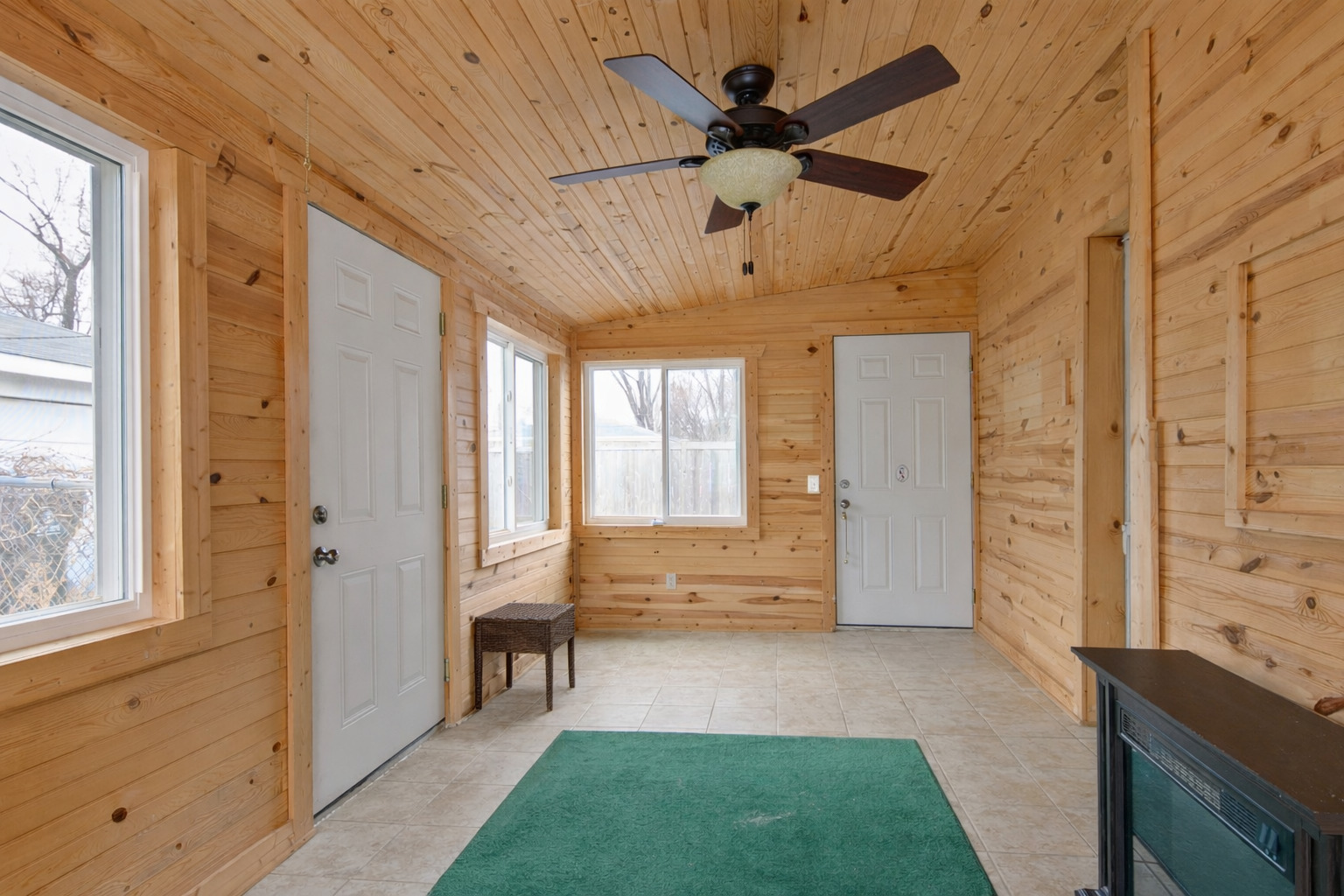 326 Old Hickory Road New Lenox, IL 60451 - Photo 17 of 25 Gallery Image 17