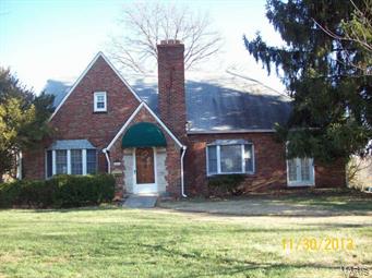10304 Bellefontaine Road St. Louis, MO 63137 - Photo 1 of 25
