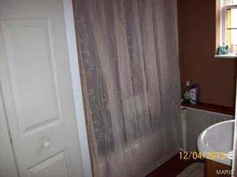 10304 Bellefontaine Road St. Louis, MO 63137 - Photo 14 of 25