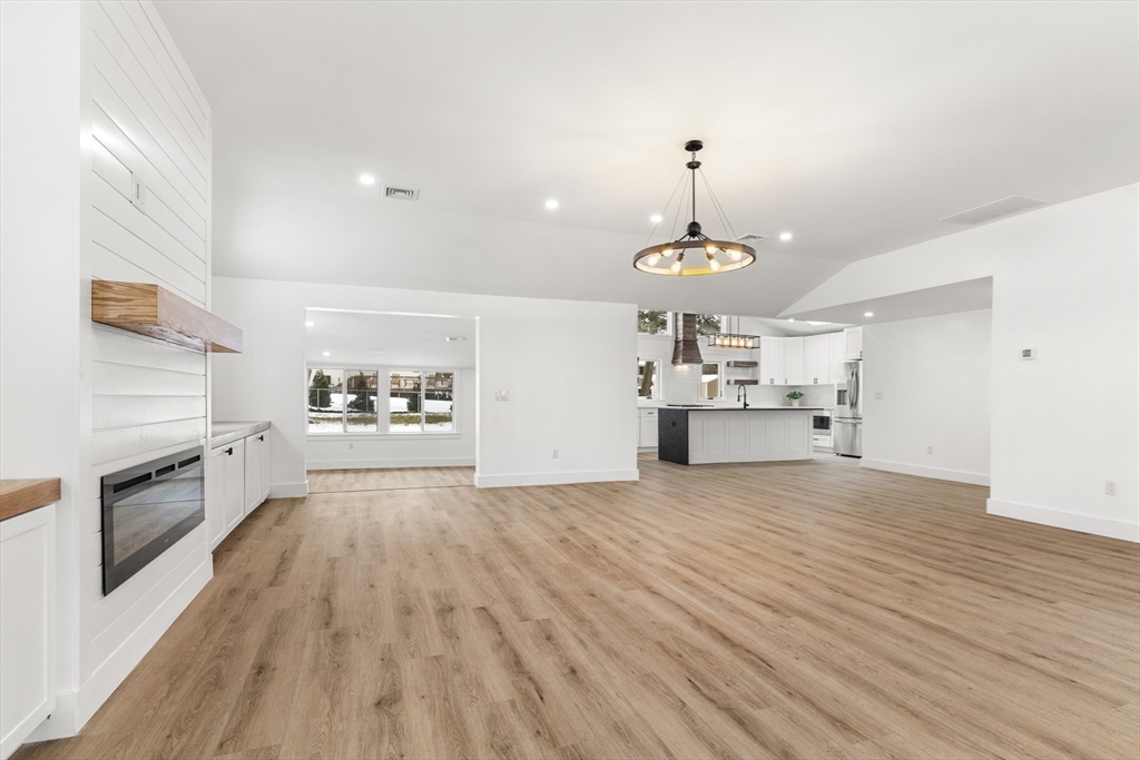 8 Travis Road Holliston, MA 01746 - Photo 11 of 35 Gallery Image 11