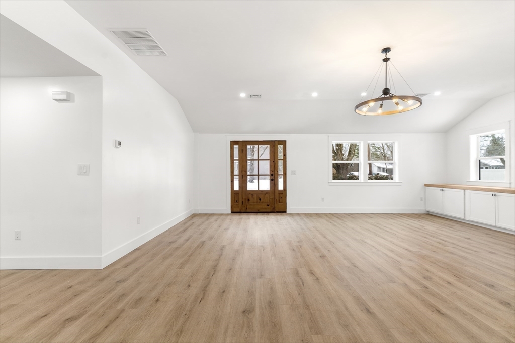 8 Travis Road Holliston, MA 01746 - Photo 15 of 35 Gallery Image 15