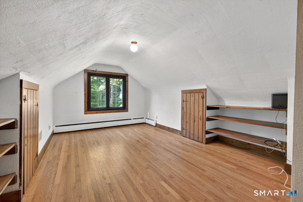 15 Old Mailcoach Road Redding, CT 06896 - Photo 17 of 36