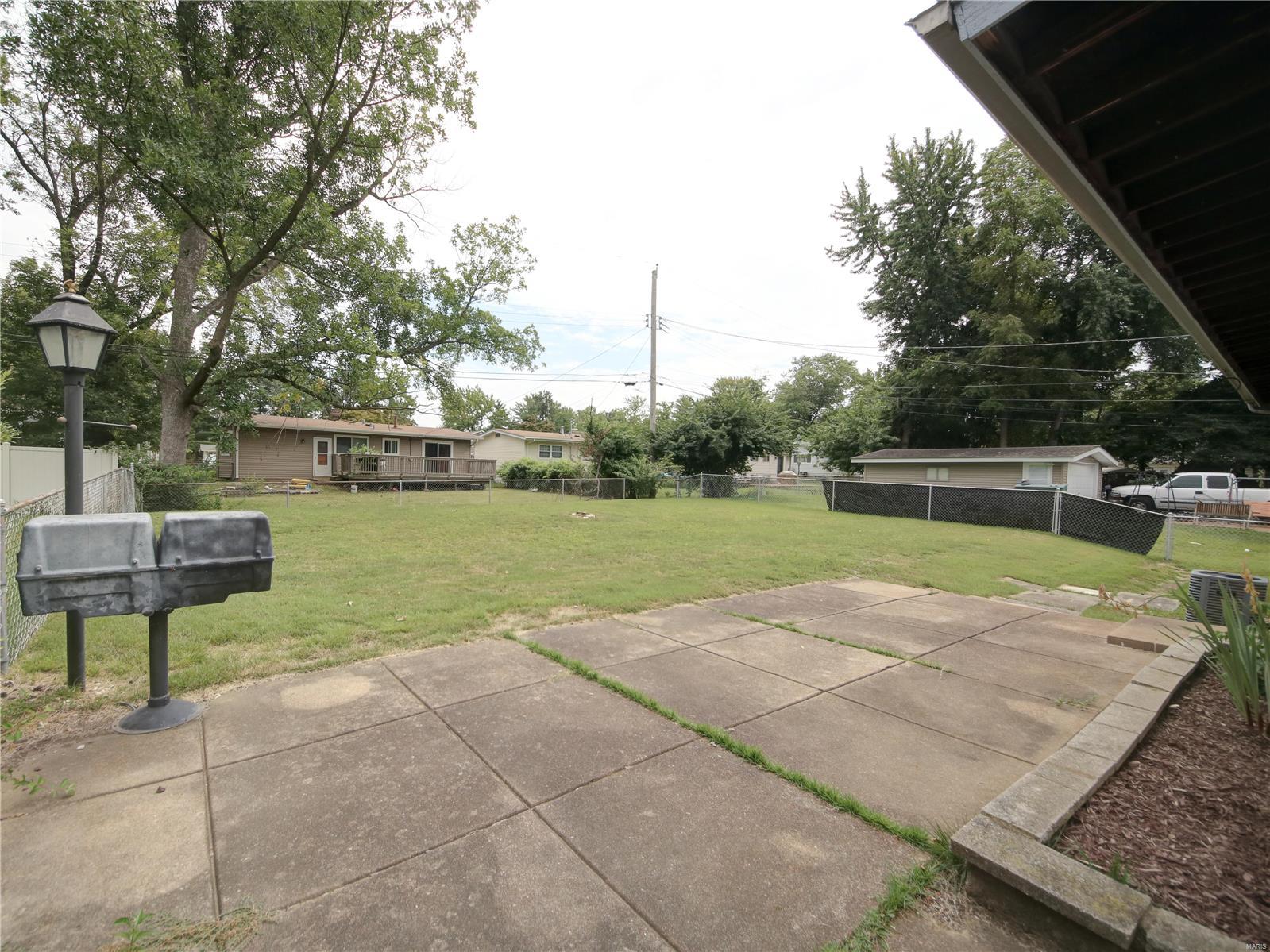 3330 Cavan Drive St. Ann, MO 63074 - Photo 14 of 15