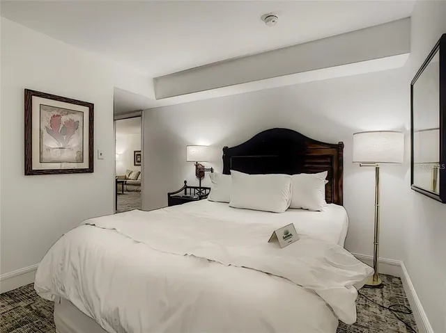 $2,000 | 4786 Foxhunt Drive, Unit 717, Wesley Chapel, FL 33543