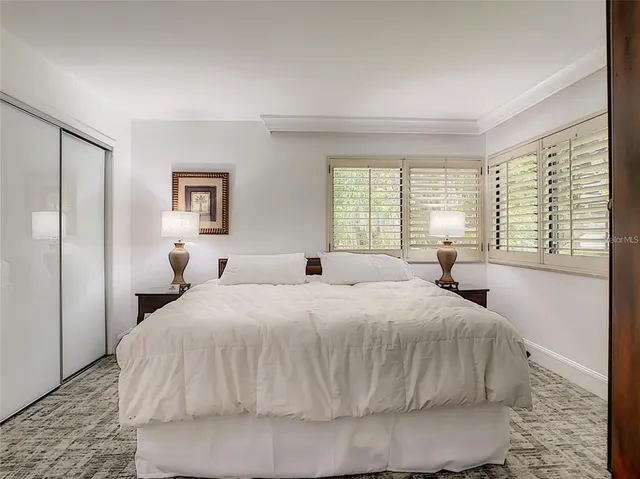 $2,000 | 4786 Foxhunt Drive, Unit 717, Wesley Chapel, FL 33543