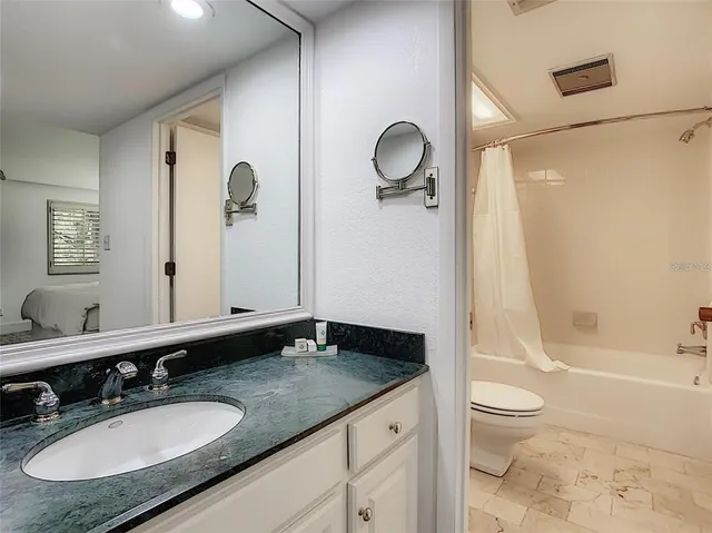 $2,000 | 4786 Foxhunt Drive, Unit 717, Wesley Chapel, FL 33543