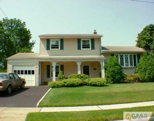 162 Winding Road Iselin, NJ 08830 - Photo 1 of 8 Gallery Image 1