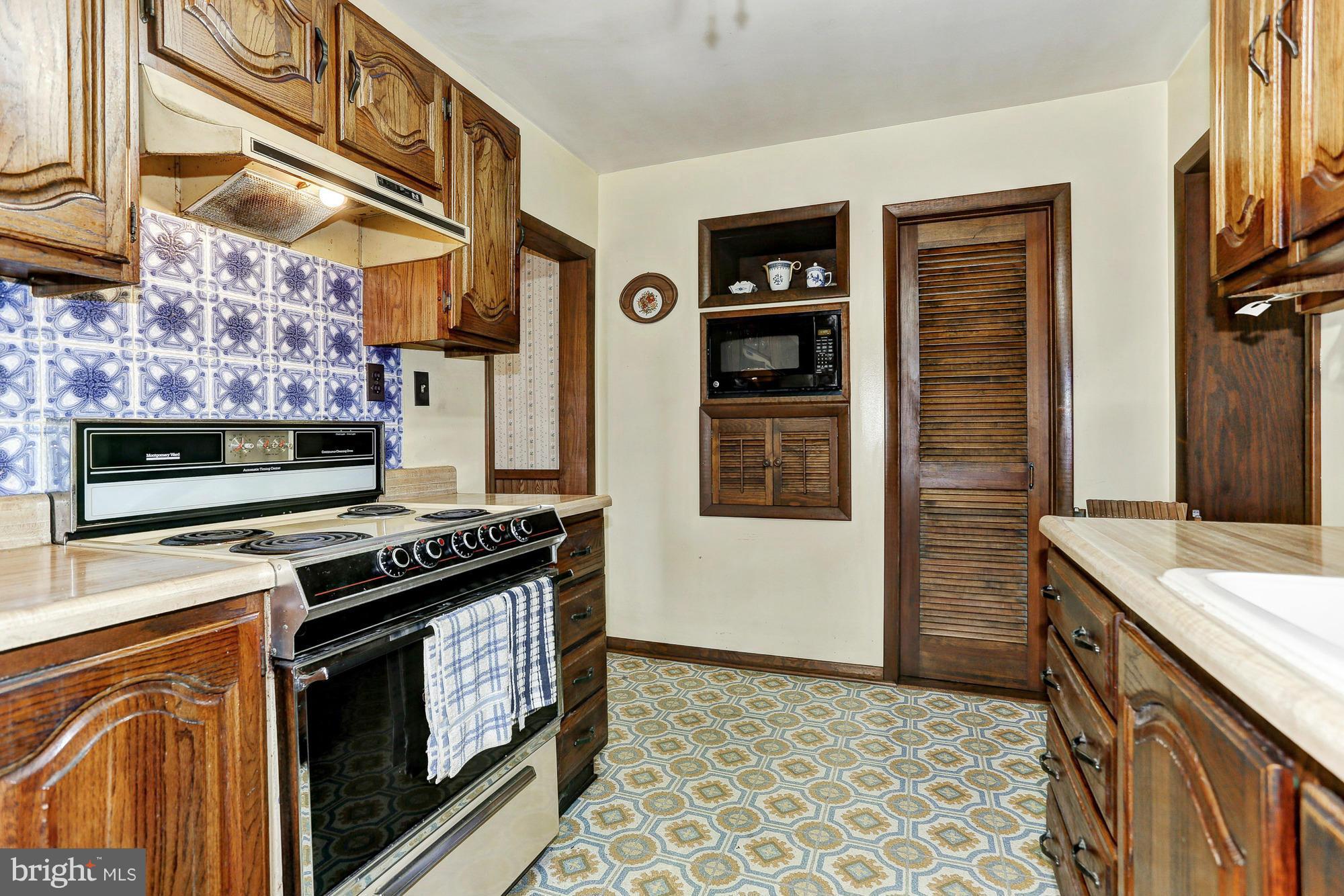 929 Bowleys Quarters Road Baltimore, MD 21220 - Photo 9 of 18 Kitchen