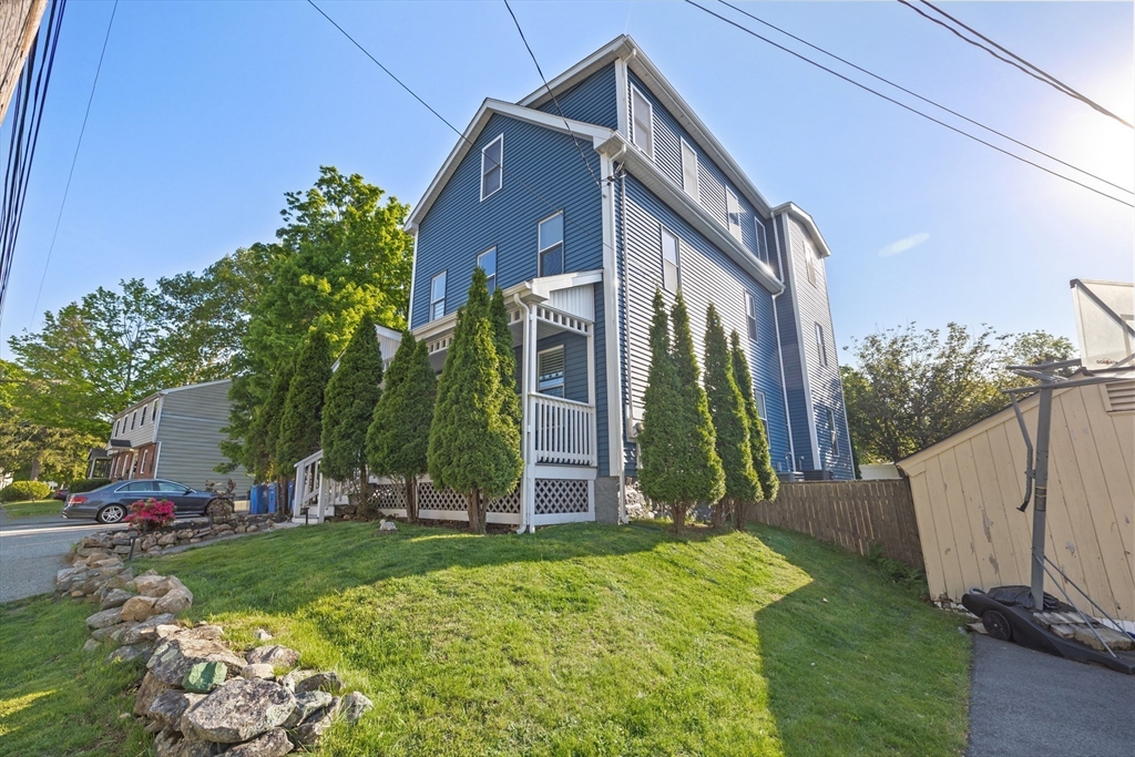 6 Nelly Street, Unit 3 Wakefield, MA 01880 - Photo 31 of 37