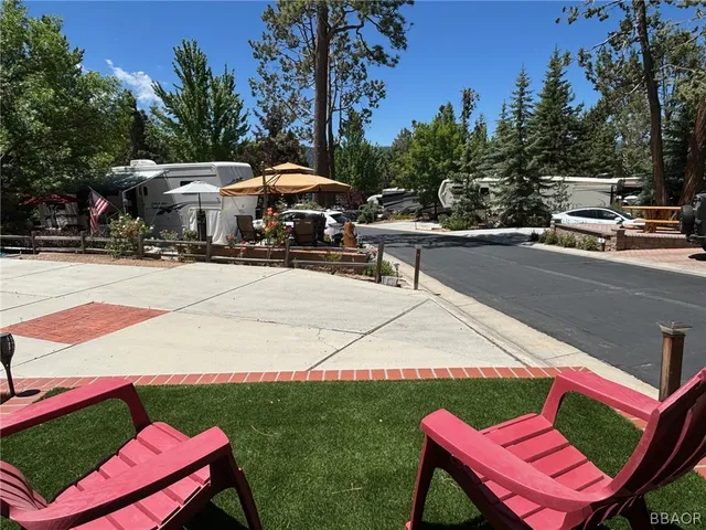 a view of outdoor space yard deck and patio