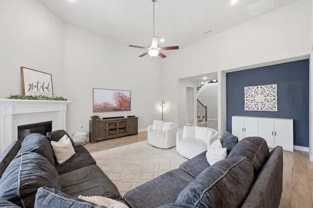 $699,900 | 4242 Orchard Pass Drive, Spring, TX 77386