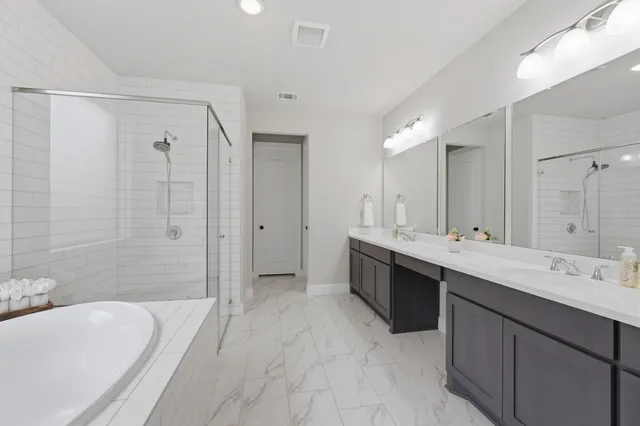 $699,900 | 4242 Orchard Pass Drive, Spring, TX 77386