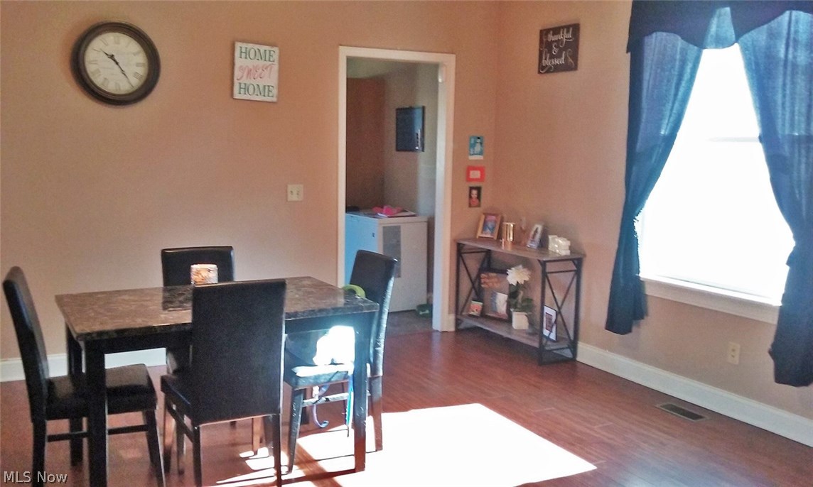 840 Walnut Road Southeast Massillon, OH 44646 - Photo 3 of 9 Gallery Image 3