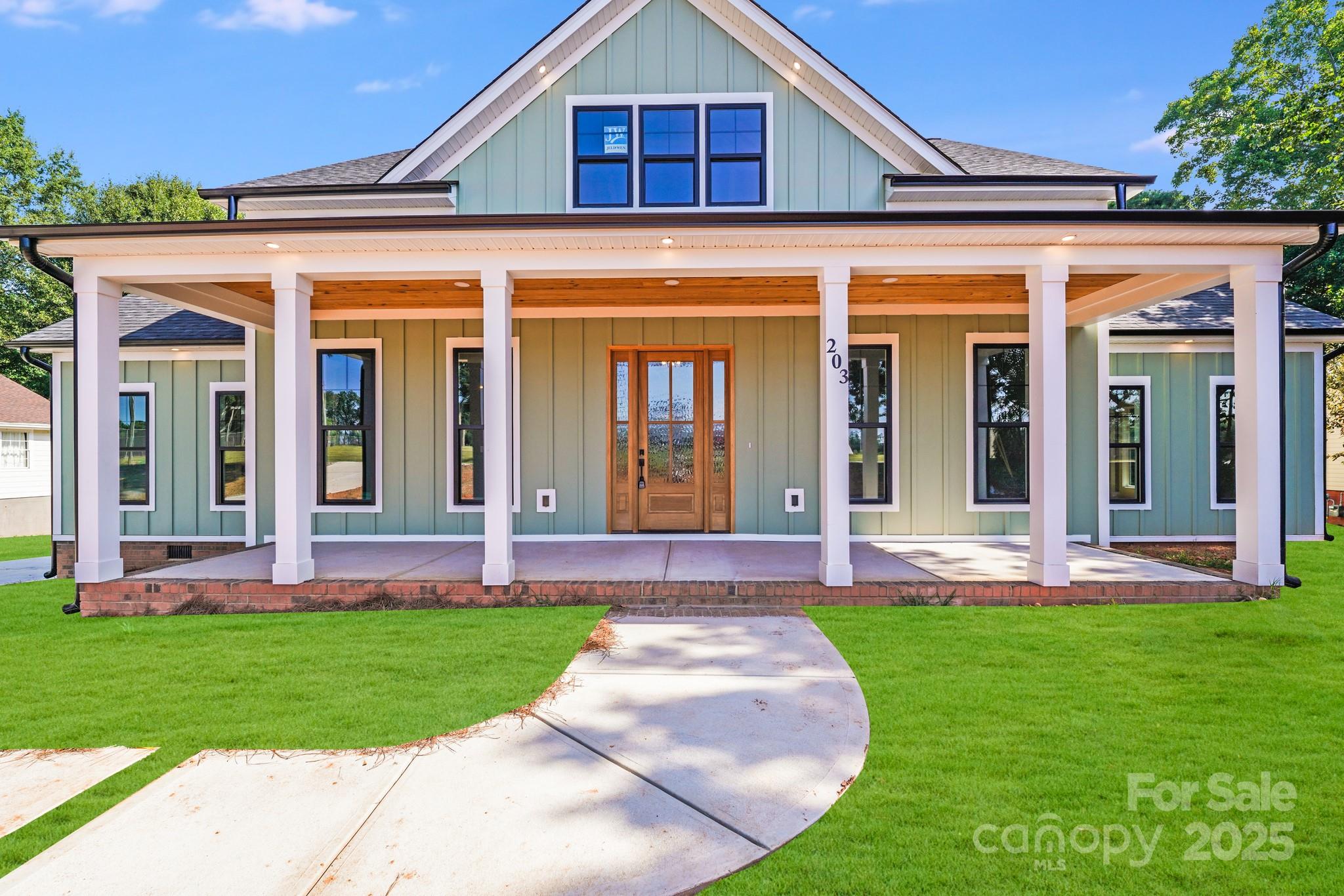 203 Nixon Road Belmont, NC 28012 - Photo 2 of 47 a view of a house with yard and front view of a house