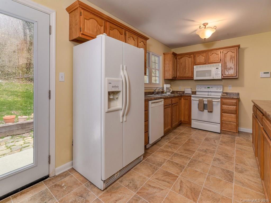 27 Clearbrook Road Asheville, NC 28805 - Photo 6 of 22 Gallery Image 6