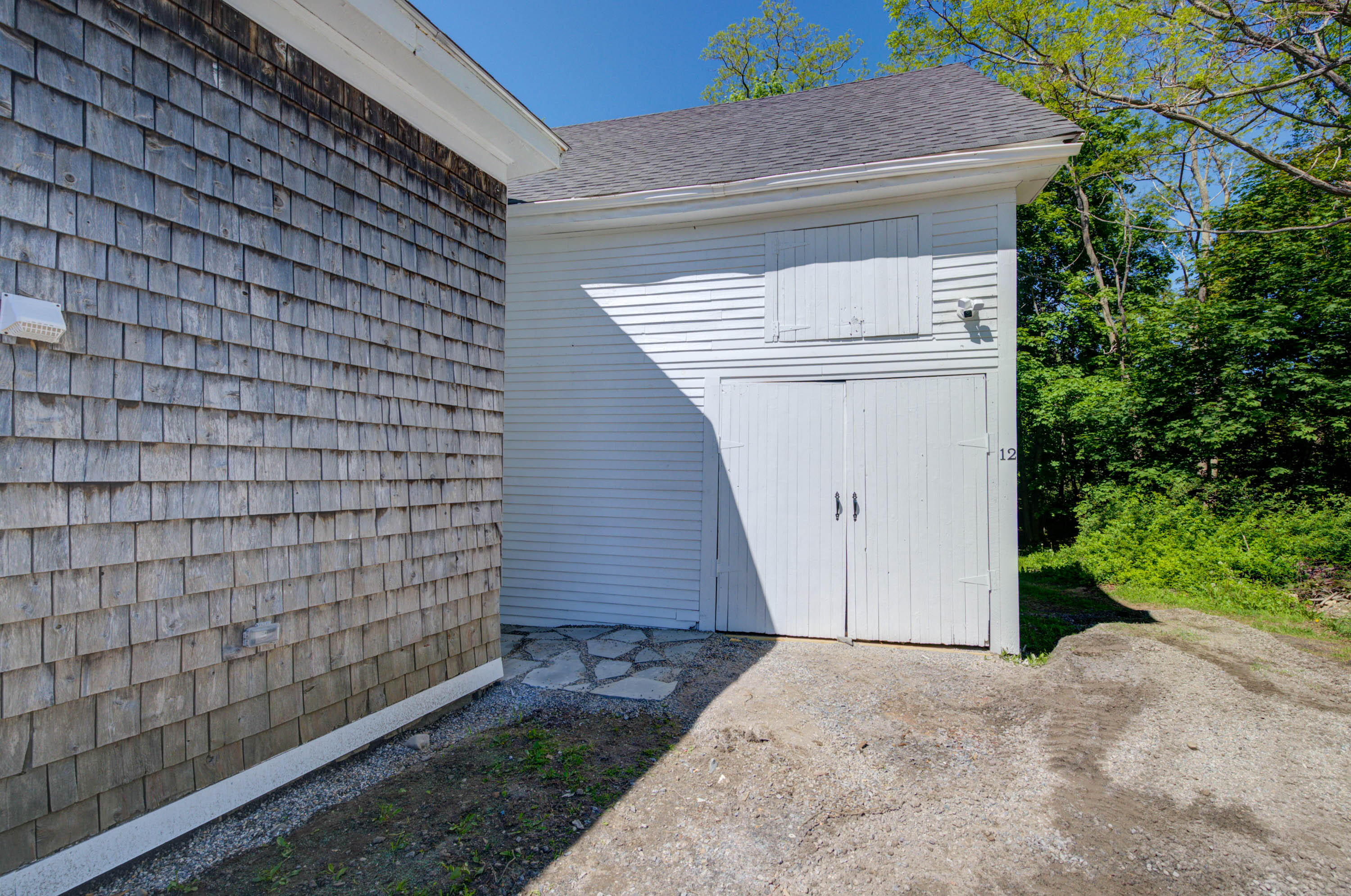 12 Middle Road Woolwich, ME 04579 - Photo 3 of 27 pic-3