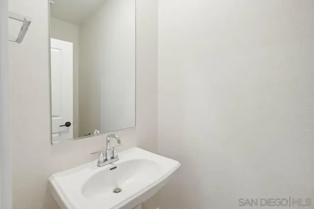 $3,850 | 1206 Sunrise View, Unit 102, San Marcos, CA 92078