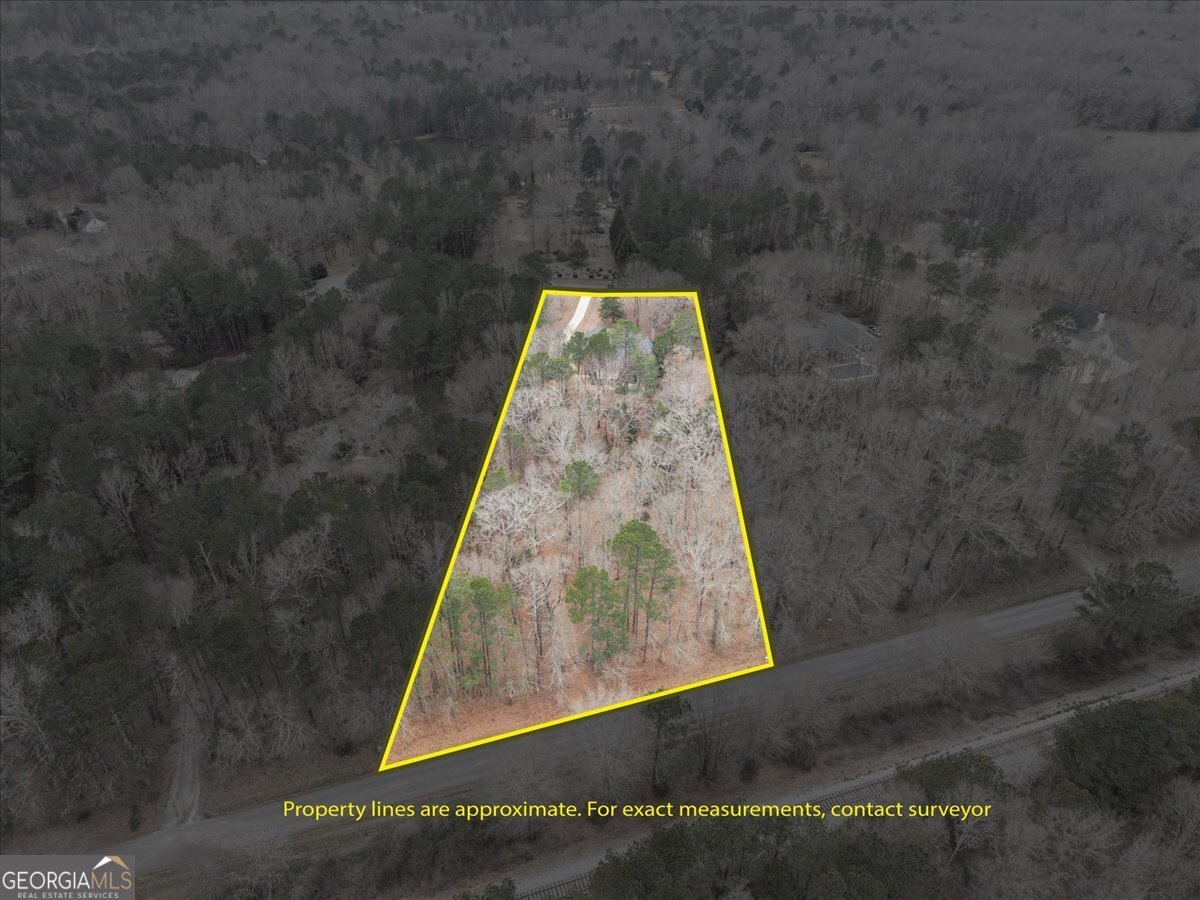 2040 Wynbrooke Place Madison, GA 30650 - Photo 53 of 60 a view of wooden floor