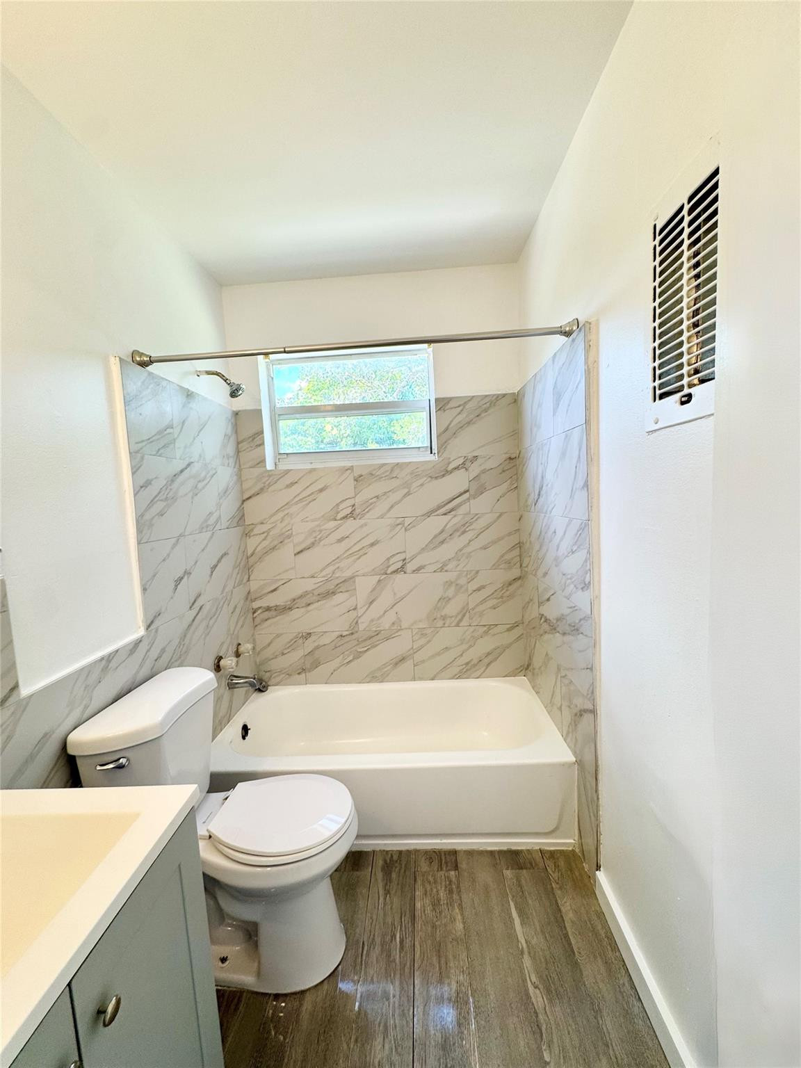 147 West 17th Street Riviera Beach, FL 33404 - Photo 8 of 15 Photo 8
