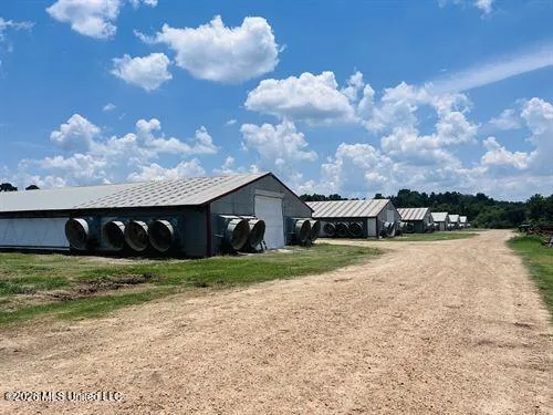 $1,450,000 | 1097 Montgomery Road Southwest, Bogue Chitto, MS 39629