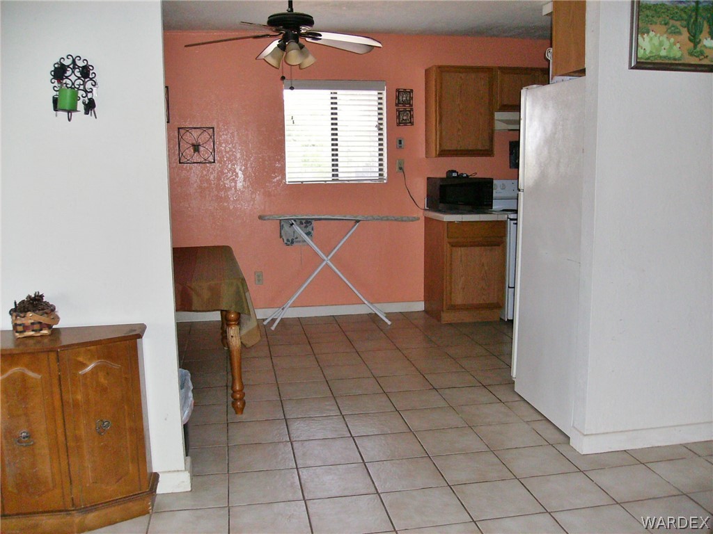 1822 Gisela Road Golden Valley, AZ 86413 - Photo 11 of 42