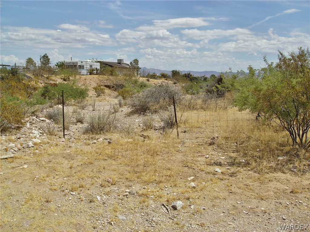 1822 Gisela Road Golden Valley, AZ 86413 - Photo 35 of 42
