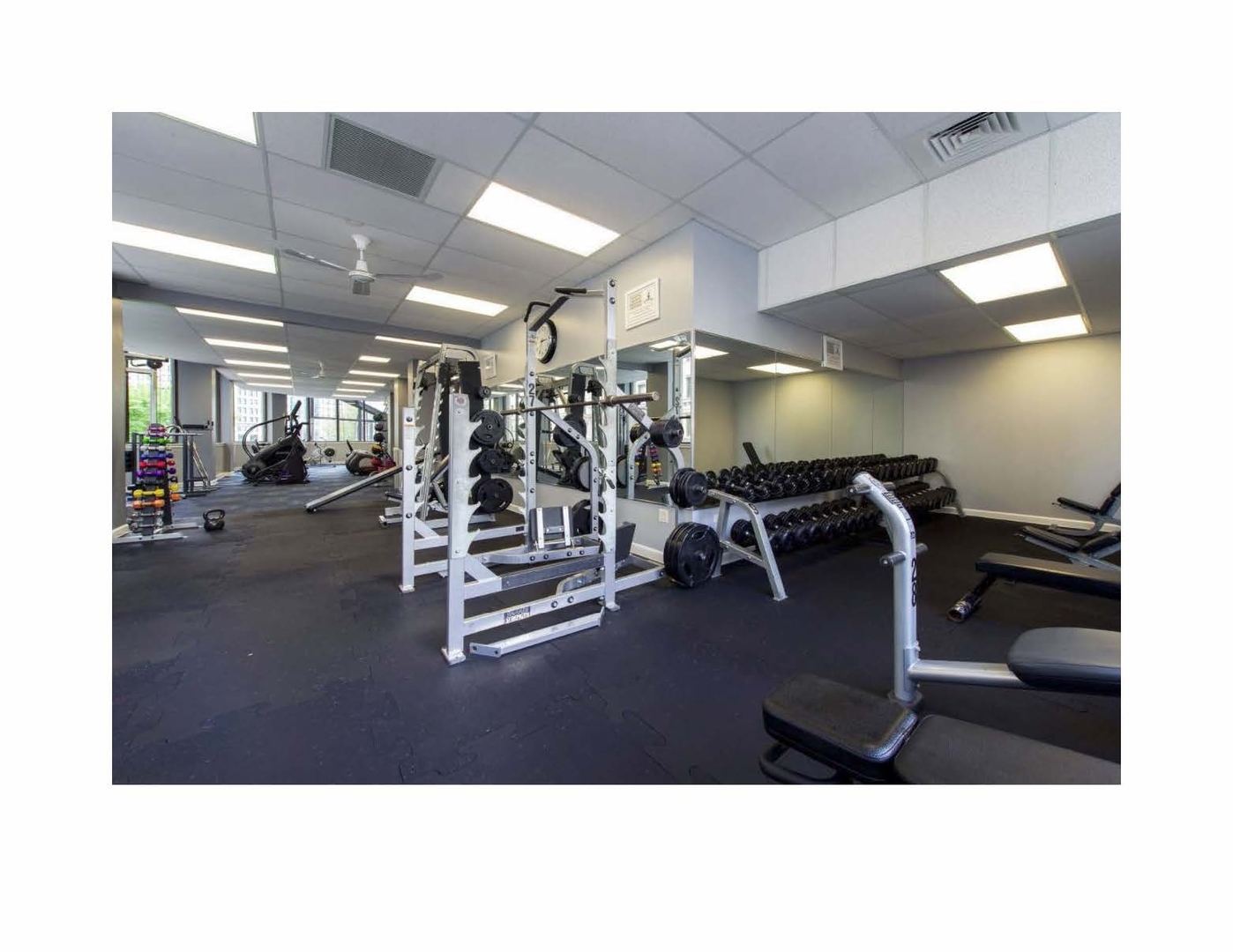 405 North Wabash Avenue, Unit 1701 Chicago, IL 60611 - Photo 7 of 13 a view of a room with gym equipment