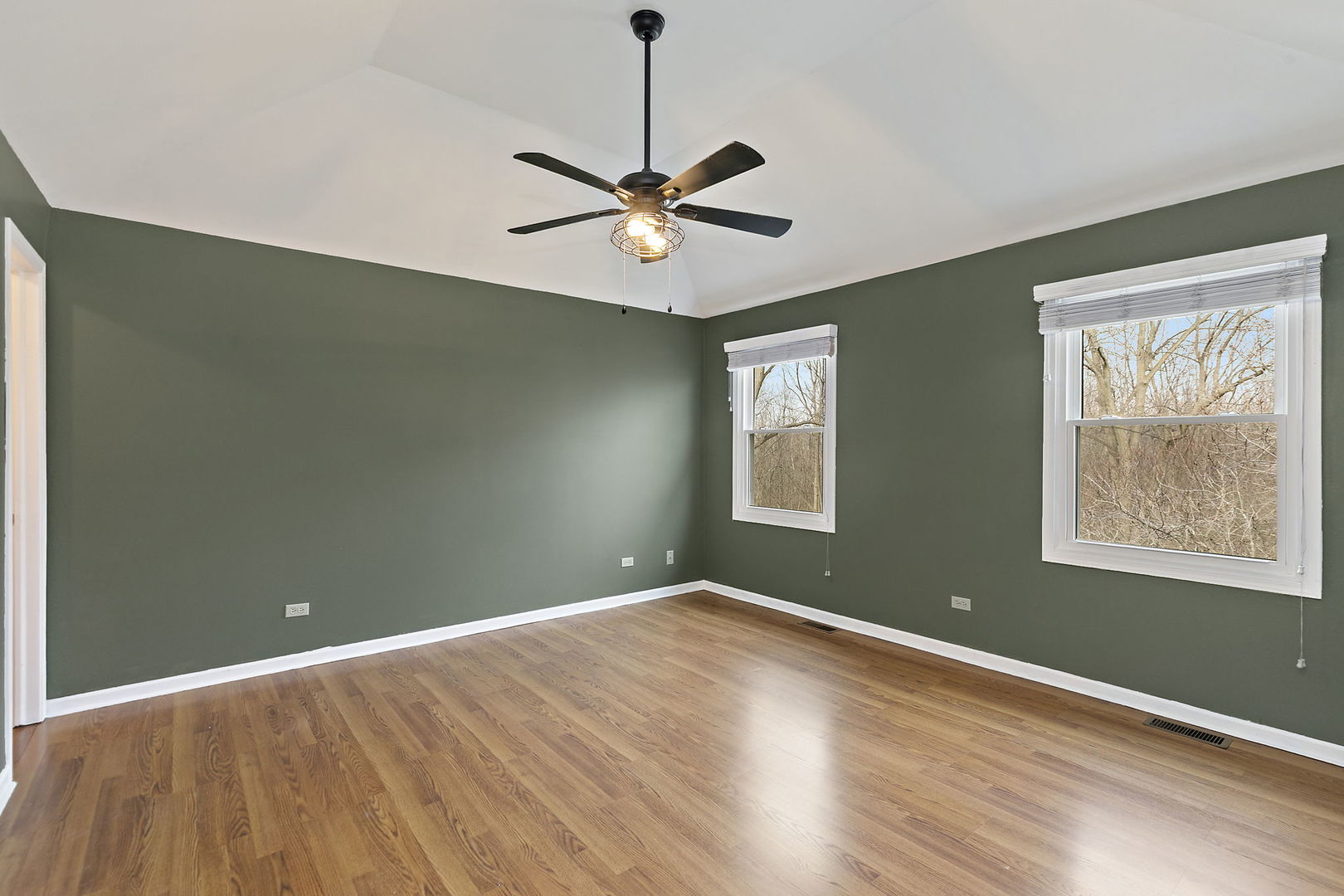 1006 Ruth Court Marengo, IL 60152 - Photo 12 of 32