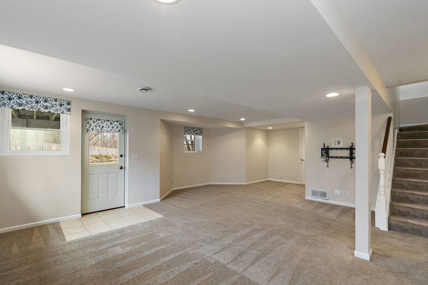 1006 Ruth Court Marengo, IL 60152 - Photo 21 of 32