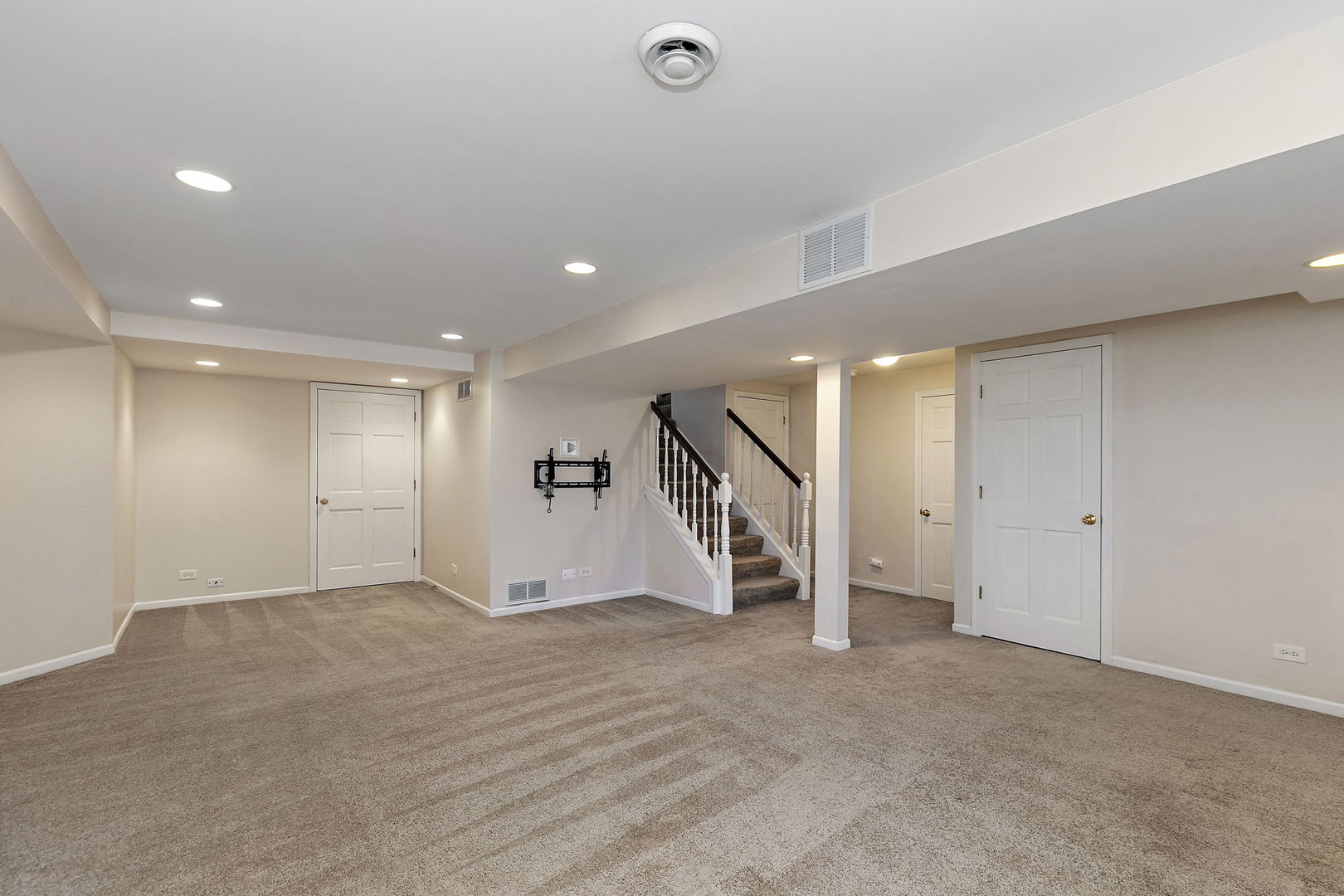 1006 Ruth Court Marengo, IL 60152 - Photo 22 of 32