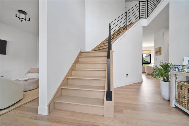 a view of entryway and hall