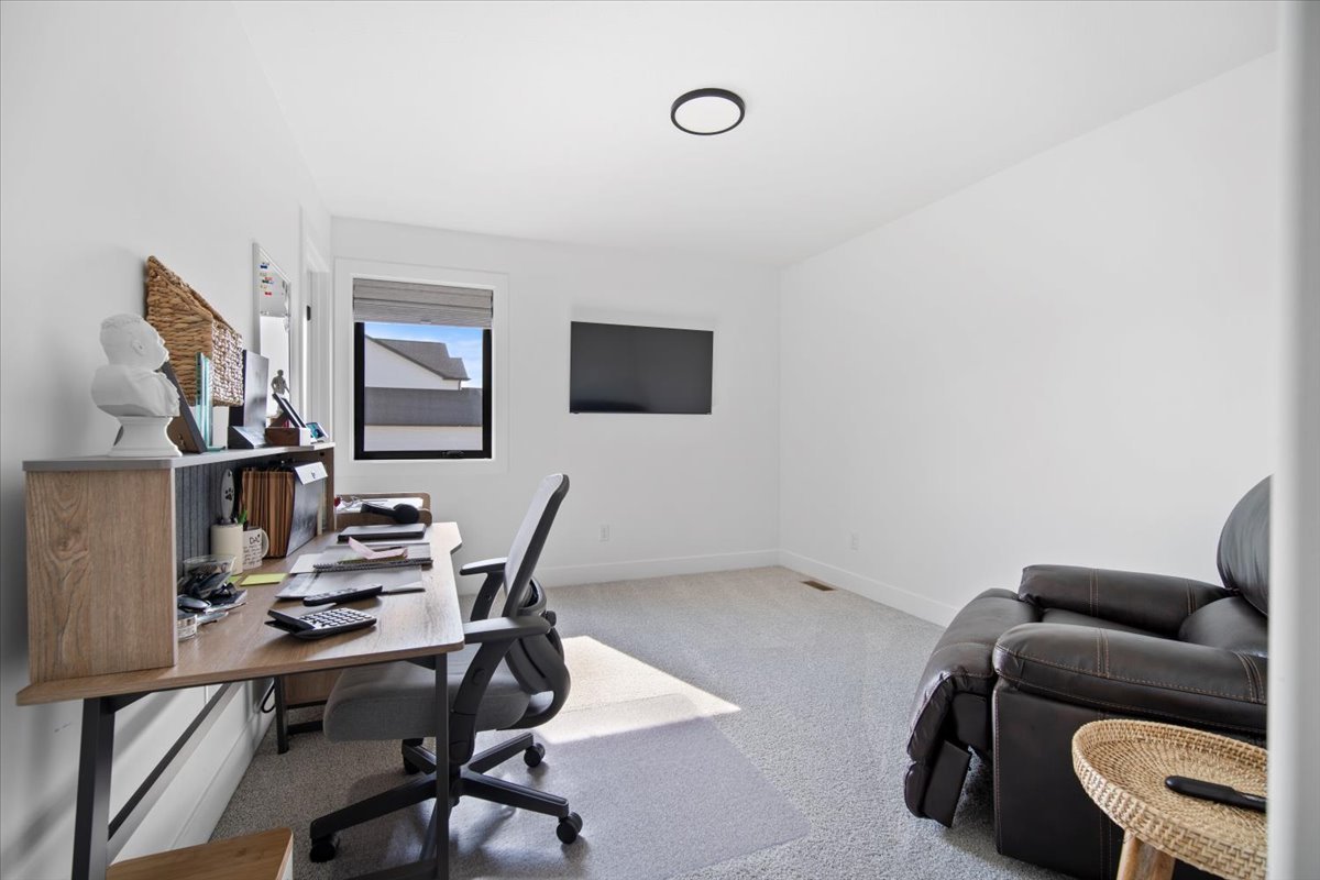 5305 Finlen Lane Bloomington, IL 61705 - Photo 31 of 42 a view of a workspace with furniture