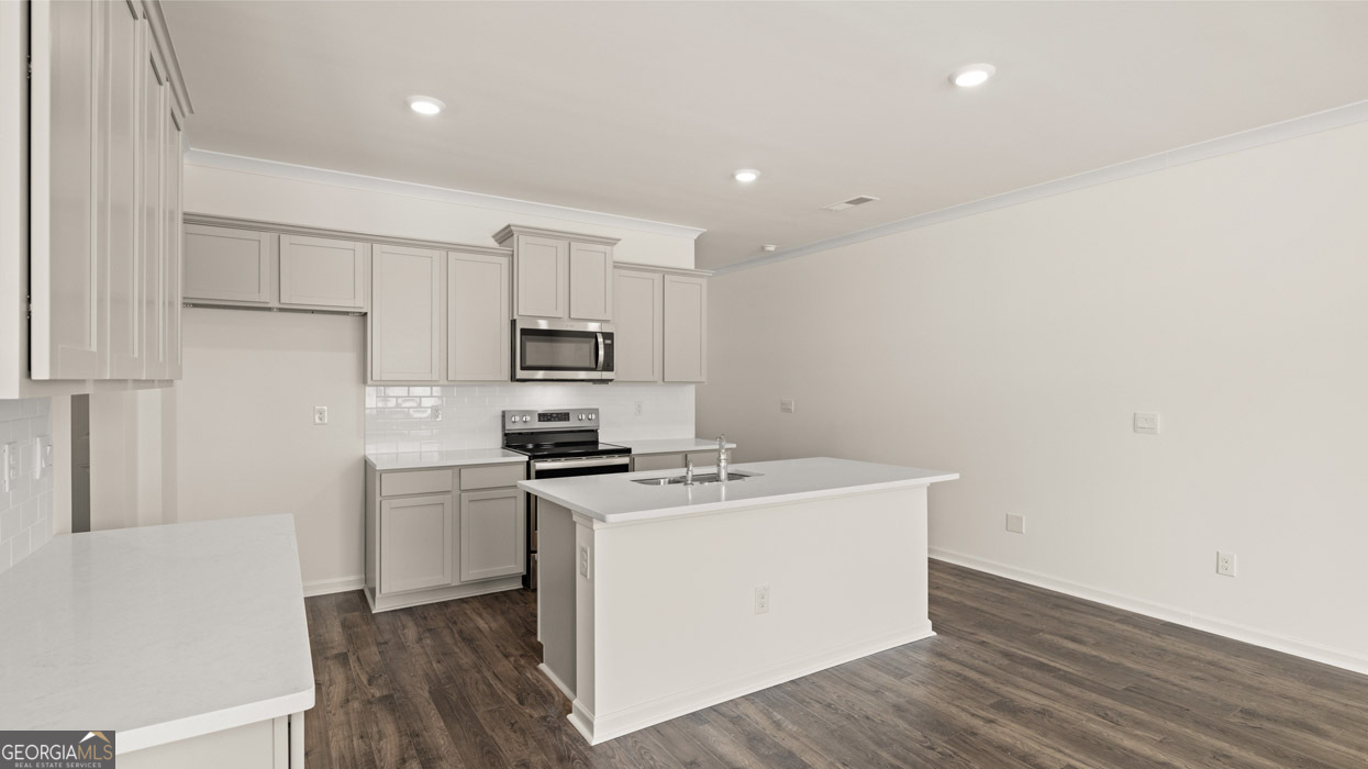 233 Sound Circle Stockbridge, GA 30281 - Photo 12 of 52