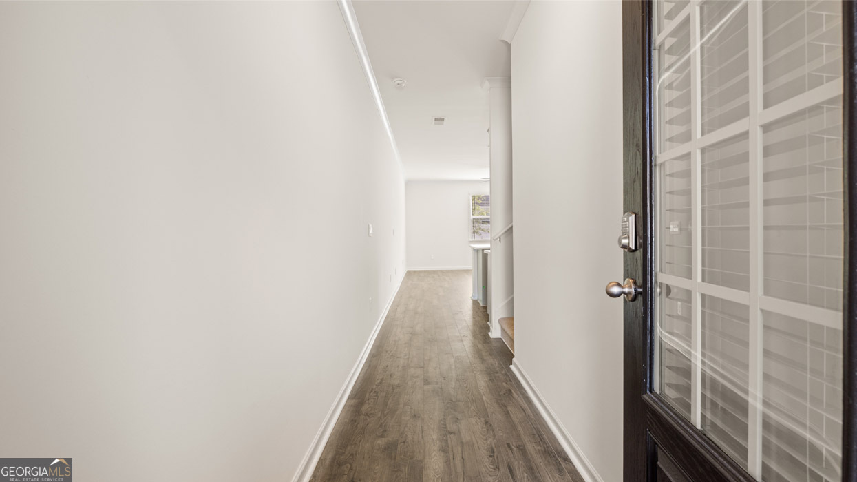 233 Sound Circle Stockbridge, GA 30281 - Photo 5 of 52