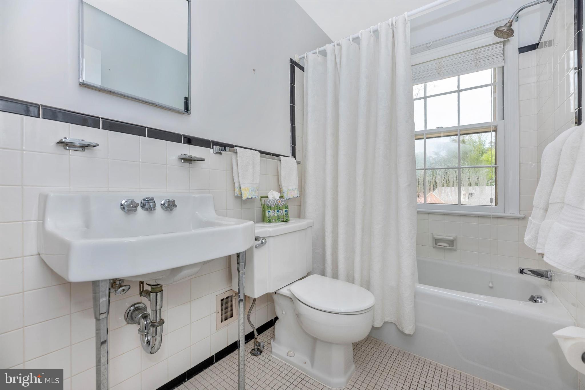 5108 Baltan Road Bethesda, MD 20816 - Photo 35 of 84